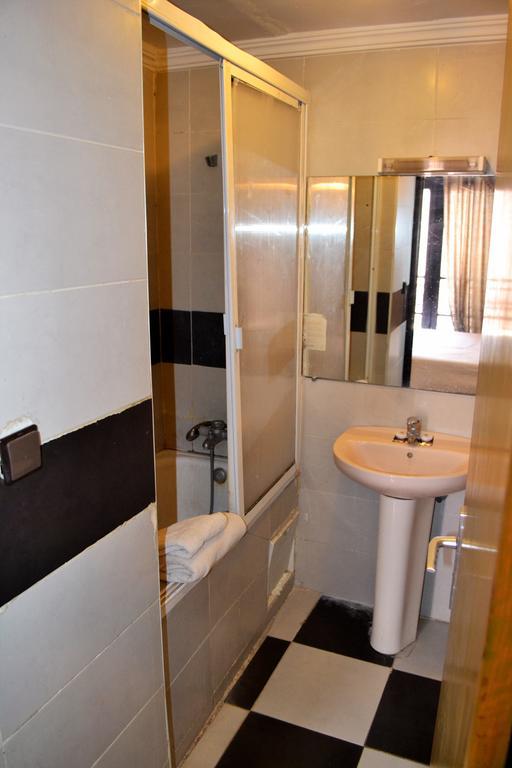 Le Grand Hotel Tazi Marrakesh Bagian luar foto